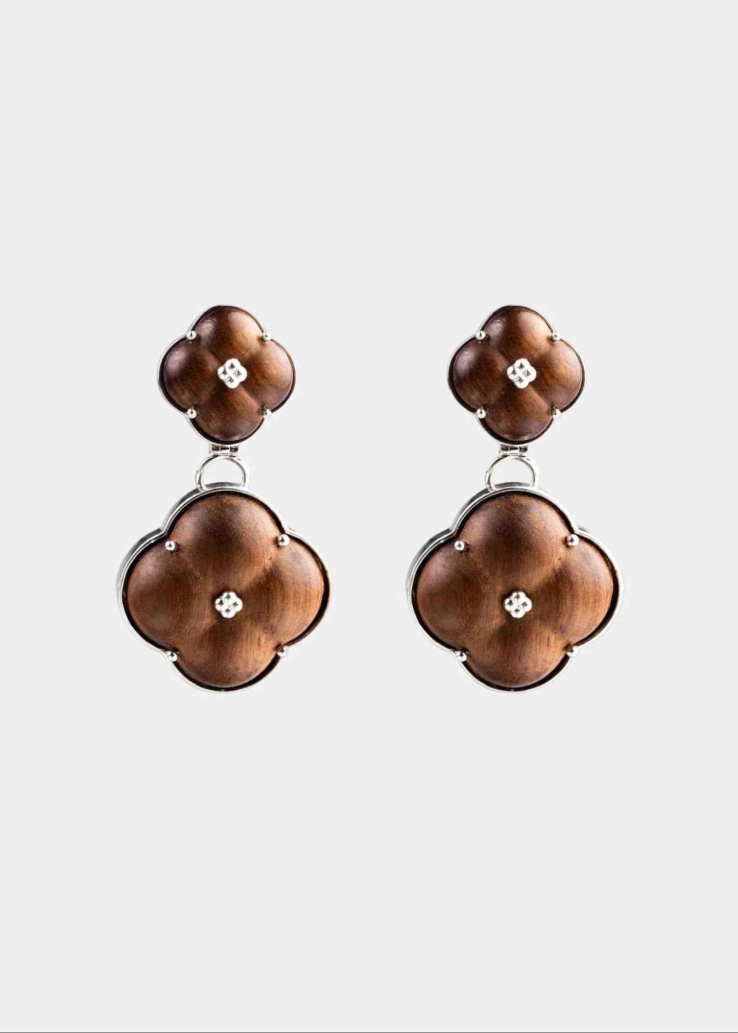  AESTH & UTIL ETERNAL KNOT NATURAL SANDALWOOD STUDS |  TROVE & TONE