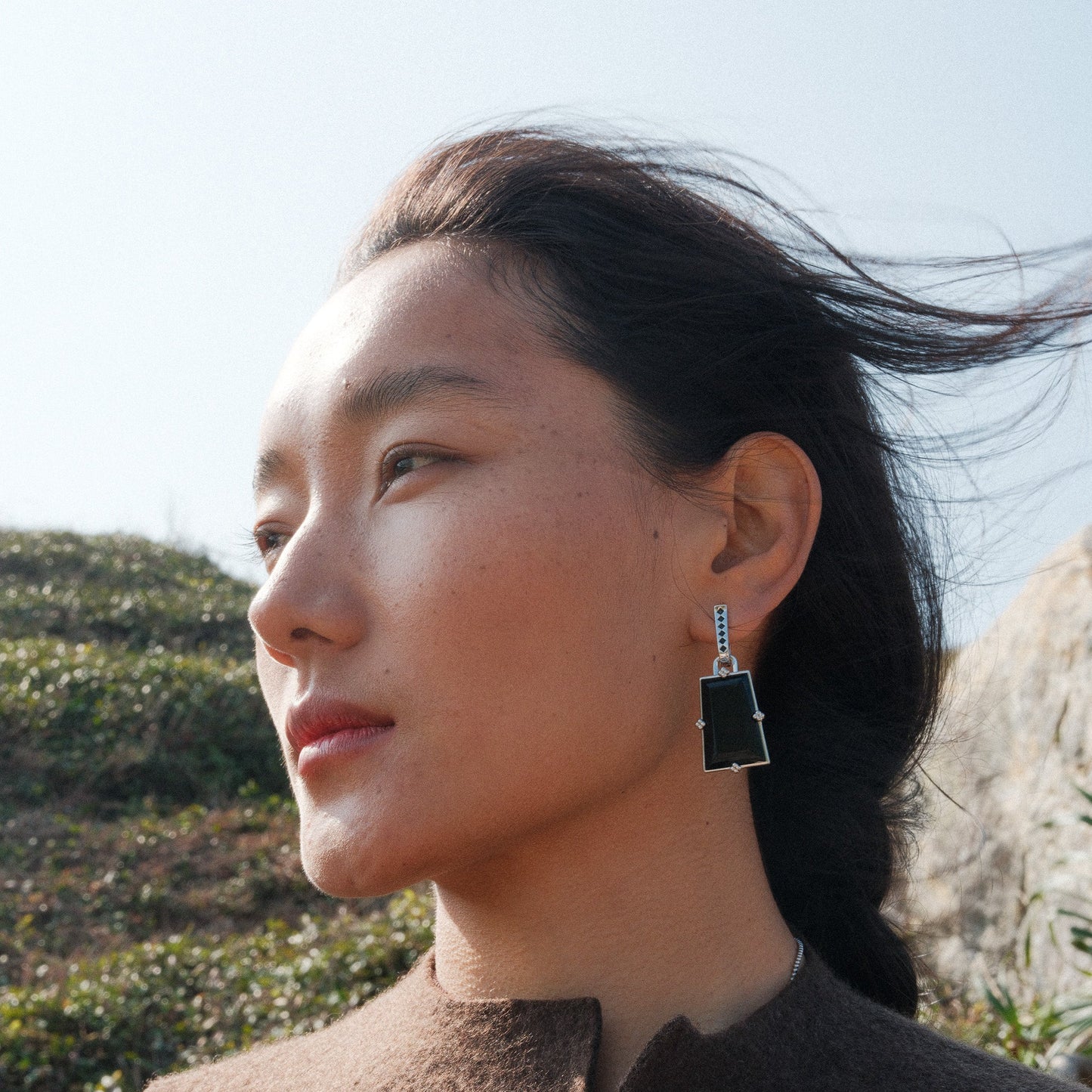  AESTH & UTIL FRAME MULTIWAY PENDANT HOOP EARRINGS |  TROVE & TONE