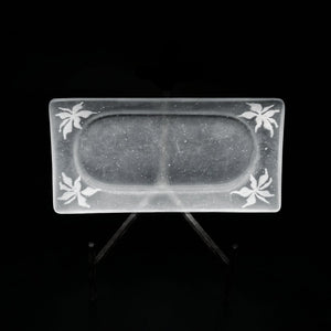  guAi Studio FROSTED GLASS PATE DE VERRE FOOTED PLATE |  TROVE & TONE