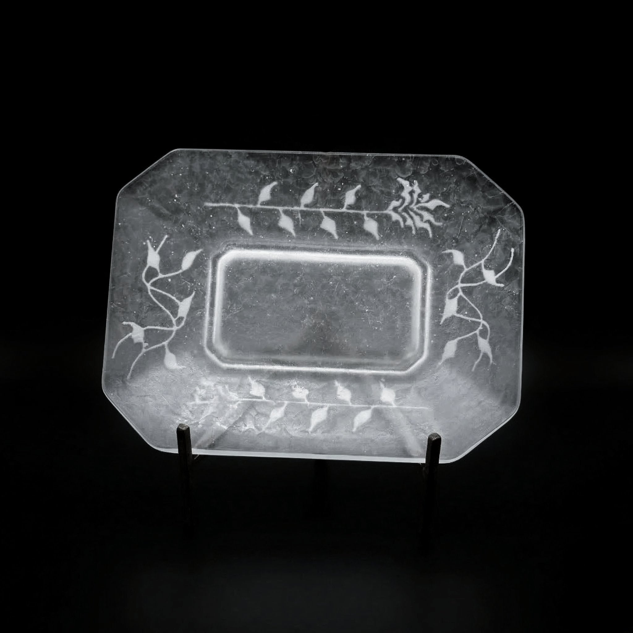  guAi Studio FROSTED GLASS PATE DE VERRE OCTAGONAL DISH |  TROVE & TONE