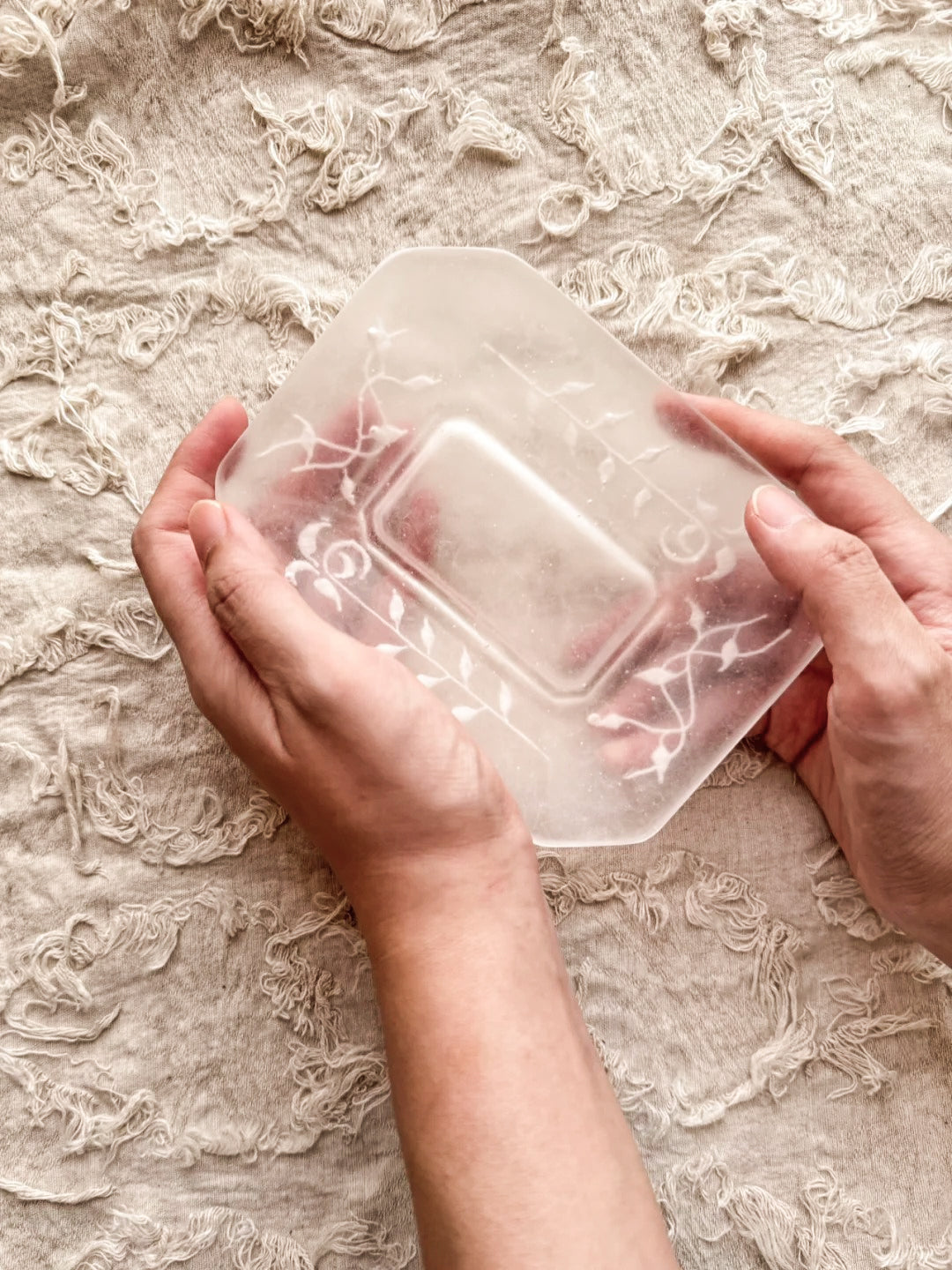  guAi Studio FROSTED GLASS PATE DE VERRE OCTAGONAL DISH |  TROVE & TONE