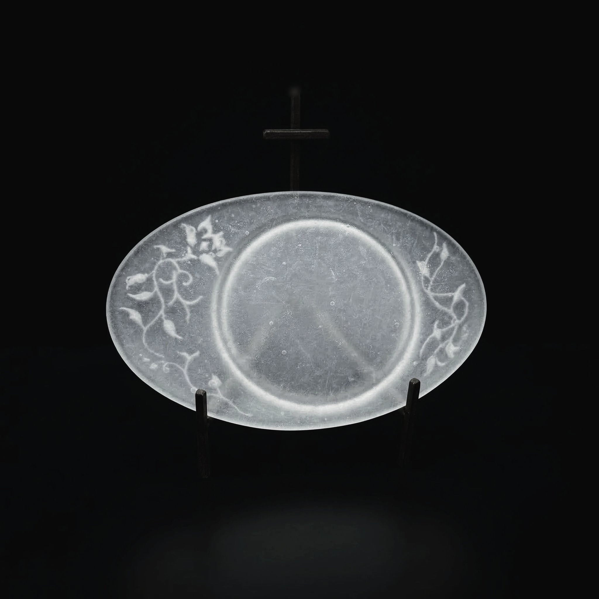  guAi Studio FROSTED GLASS PATE DE VERRE OVAL TRAY |  TROVE & TONE