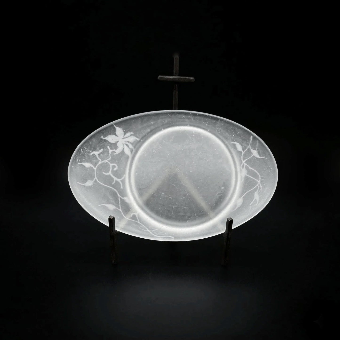  guAi Studio FROSTED GLASS PATE DE VERRE OVAL TRAY |  TROVE & TONE