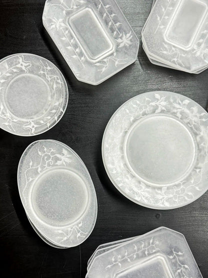  guAi Studio FROSTED GLASS PATE DE VERRE OVAL TRAY |  TROVE & TONE