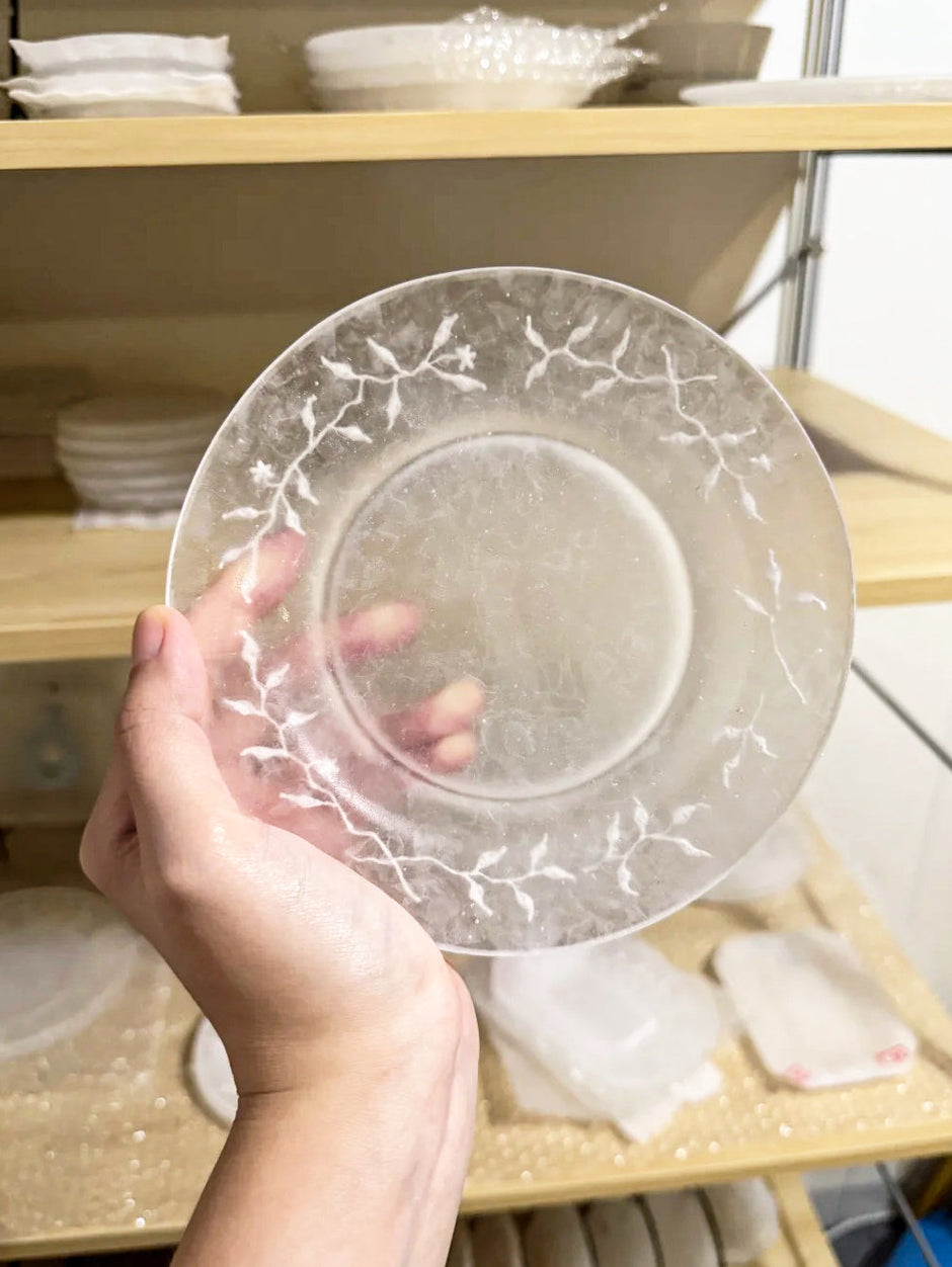  guAi Studio FROSTED GLASS PATE DE VERRE PLATE 11 |  TROVE & TONE