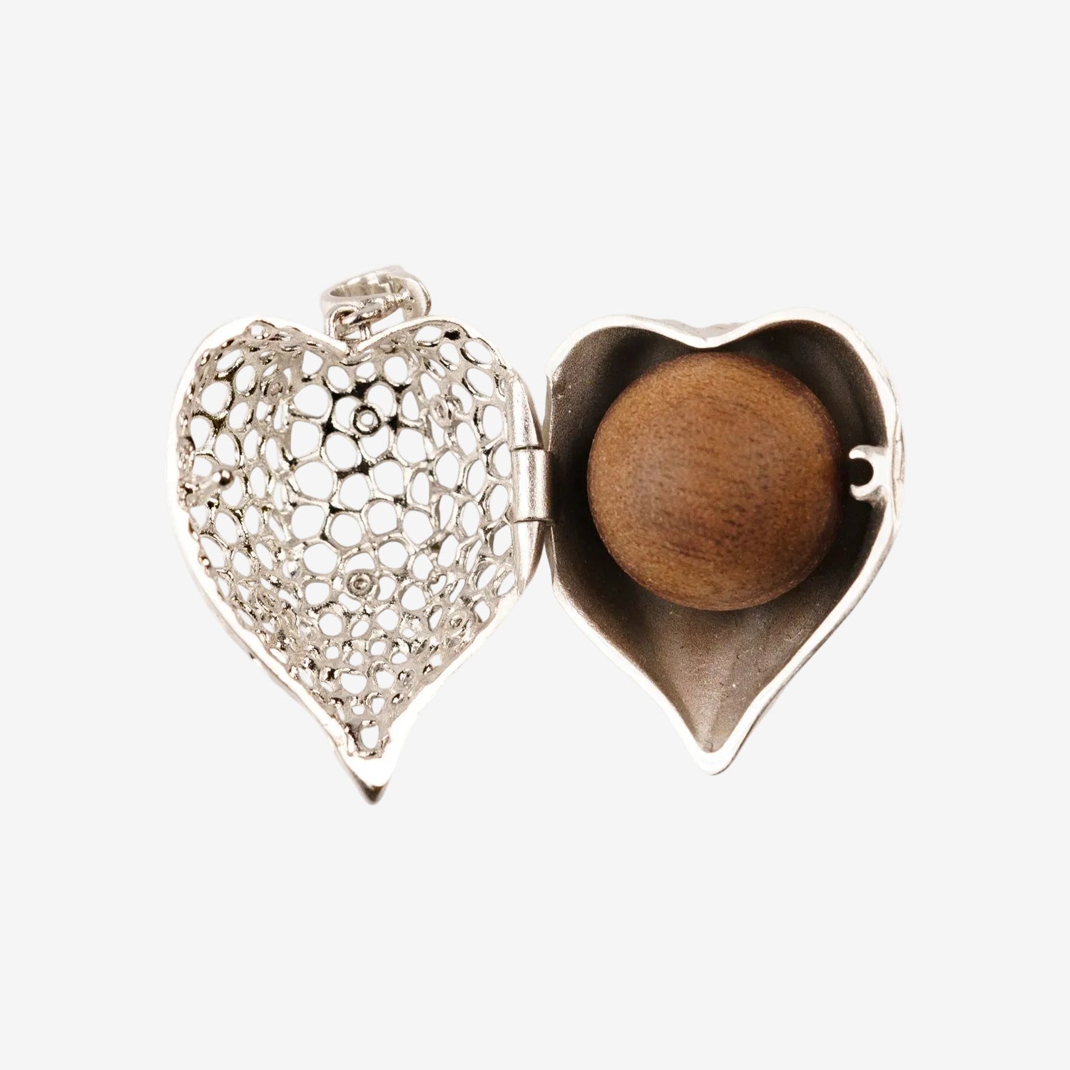  AESTH & UTIL GOLDEN BERRY OPENABLE FRAGRANCE NECKLACE |  TROVE & TONE