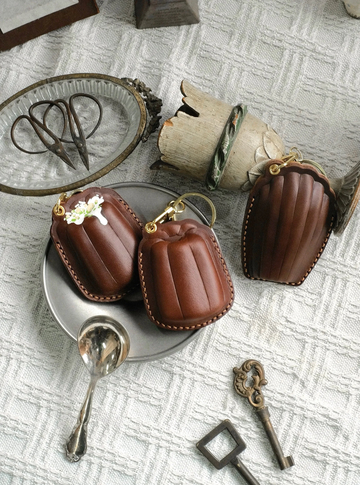  ChengTian HANDMADE LEATHER CANELE CHARM & FOB CASE |  TROVE & TONE