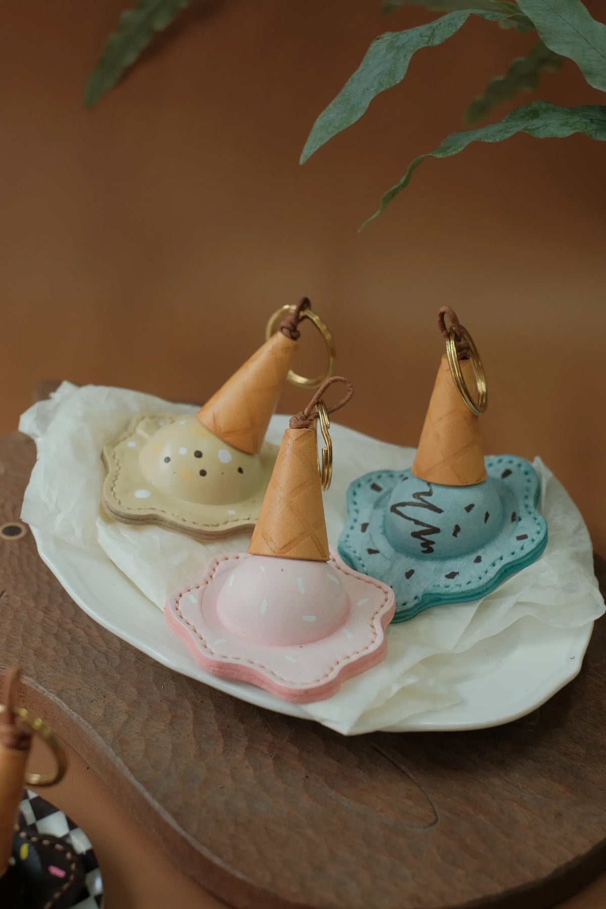  ChengTian HANDMADE LEATHER ICE CREAM CHARM |  TROVE & TONE