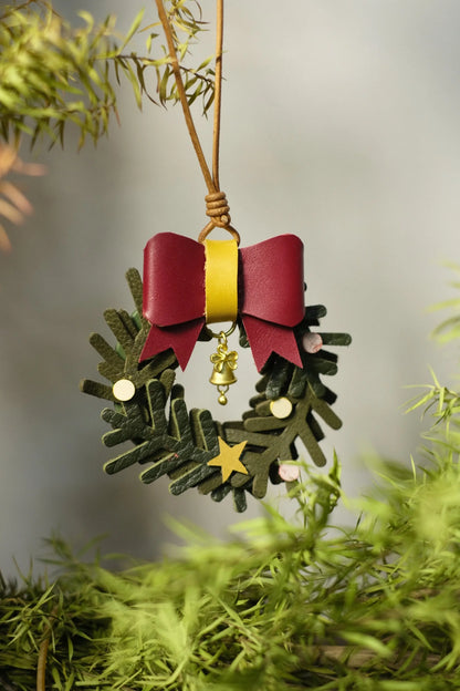 ChengTian HANDMADE LEATHER MISTLETOE CHARM |  TROVE & TONE