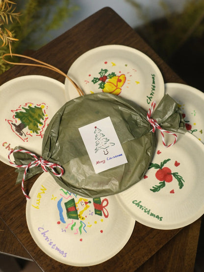  ChengTian HANDMADE LEATHER MISTLETOE CHARM |  TROVE & TONE