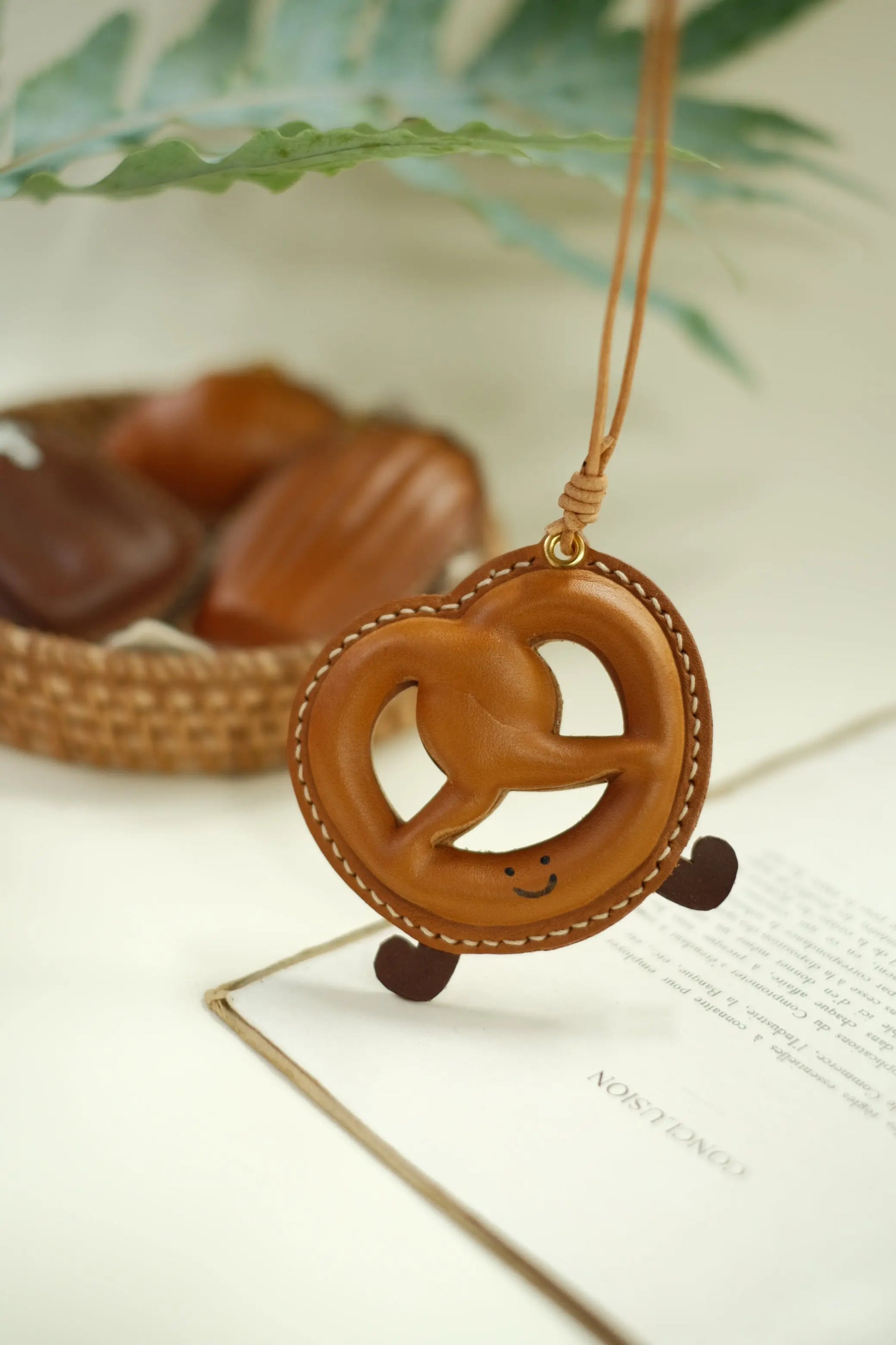  ChengTian HANDMADE LEATHER PRETZEL CHARM |  TROVE & TONE