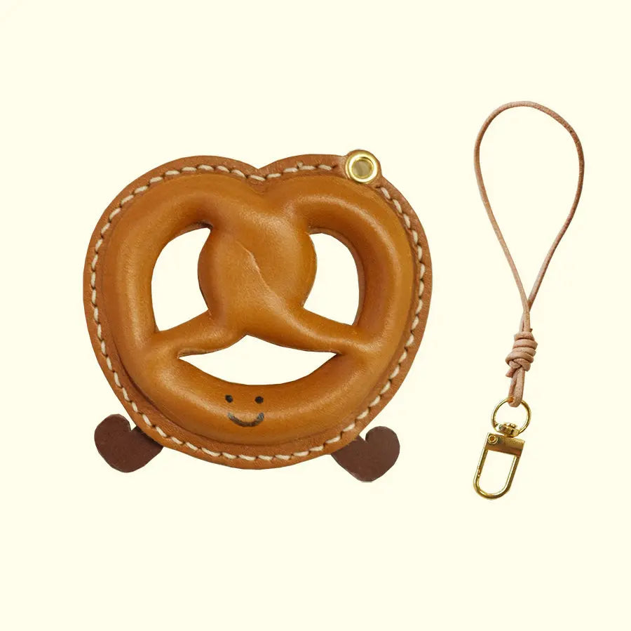  ChengTian HANDMADE LEATHER PRETZEL CHARM |  TROVE & TONE