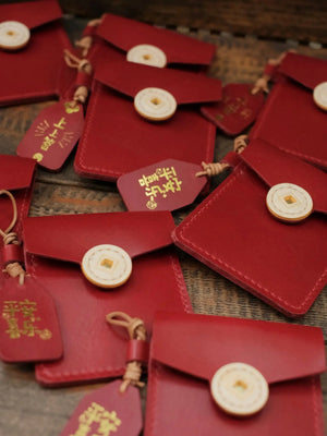 ChengTian HANDMADE LEATHER RED PACKET CARD HOLDER |  TROVE & TONE
