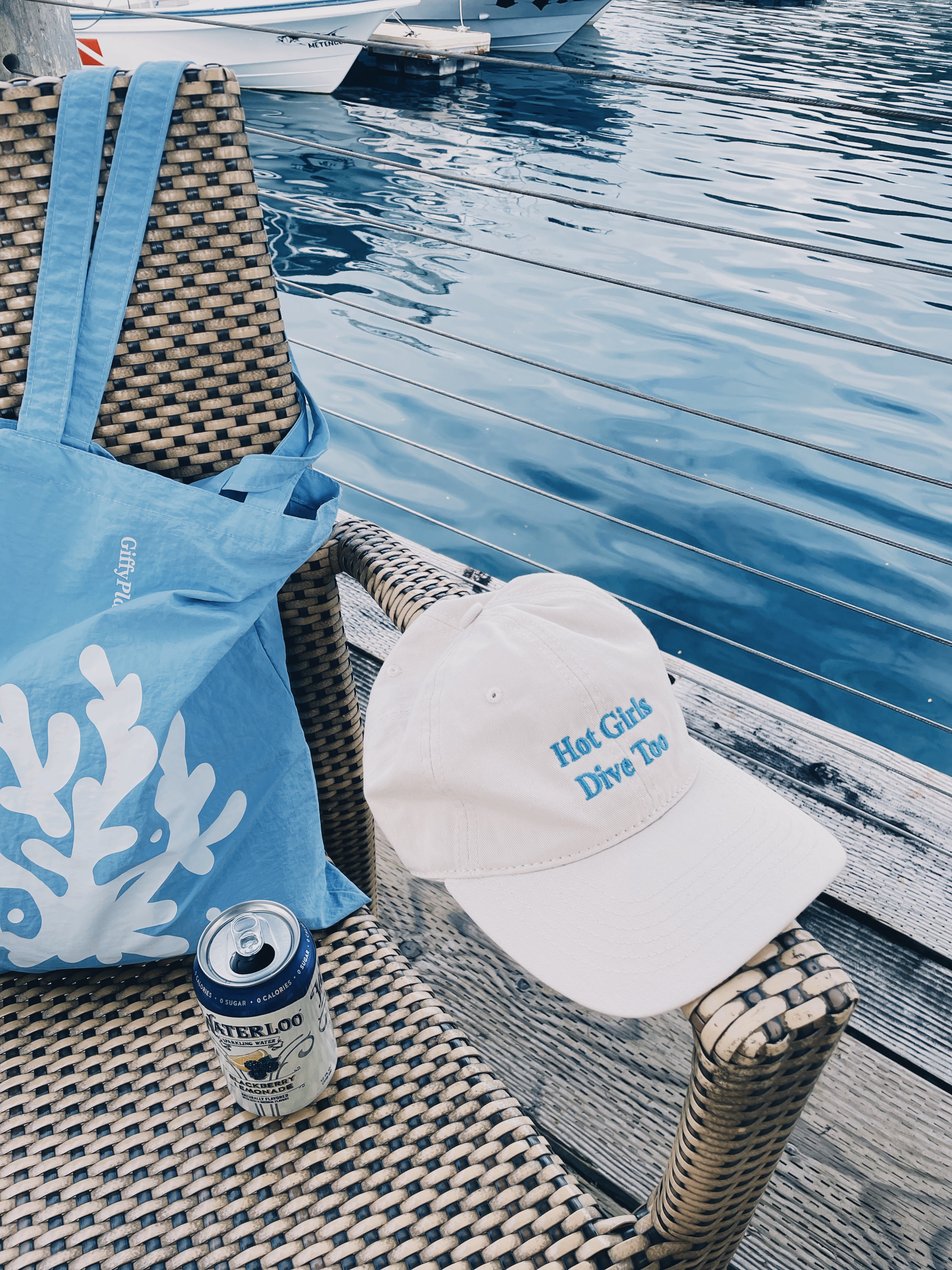 TROVE & TONE HOT GIRLS DIVE TOO CAP  |  TROVE & TONE