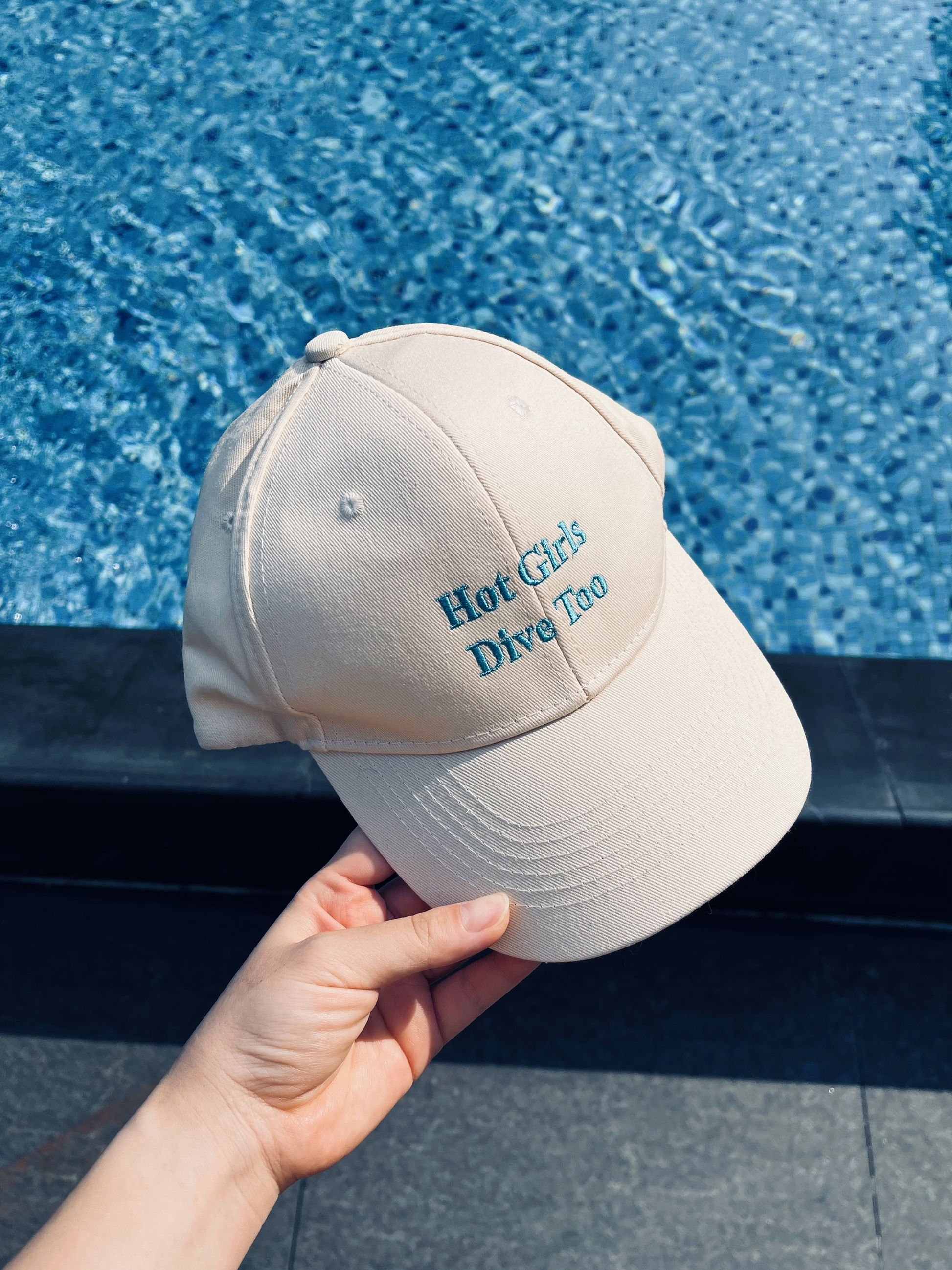 TROVE & TONE HOT GIRLS DIVE TOO CAP  |  TROVE & TONE
