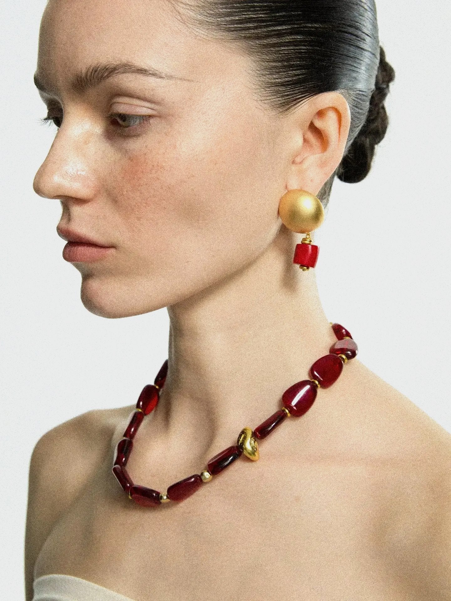  Limb CZECH GLASS BEADED NECKLACE |  TROVE & TONE