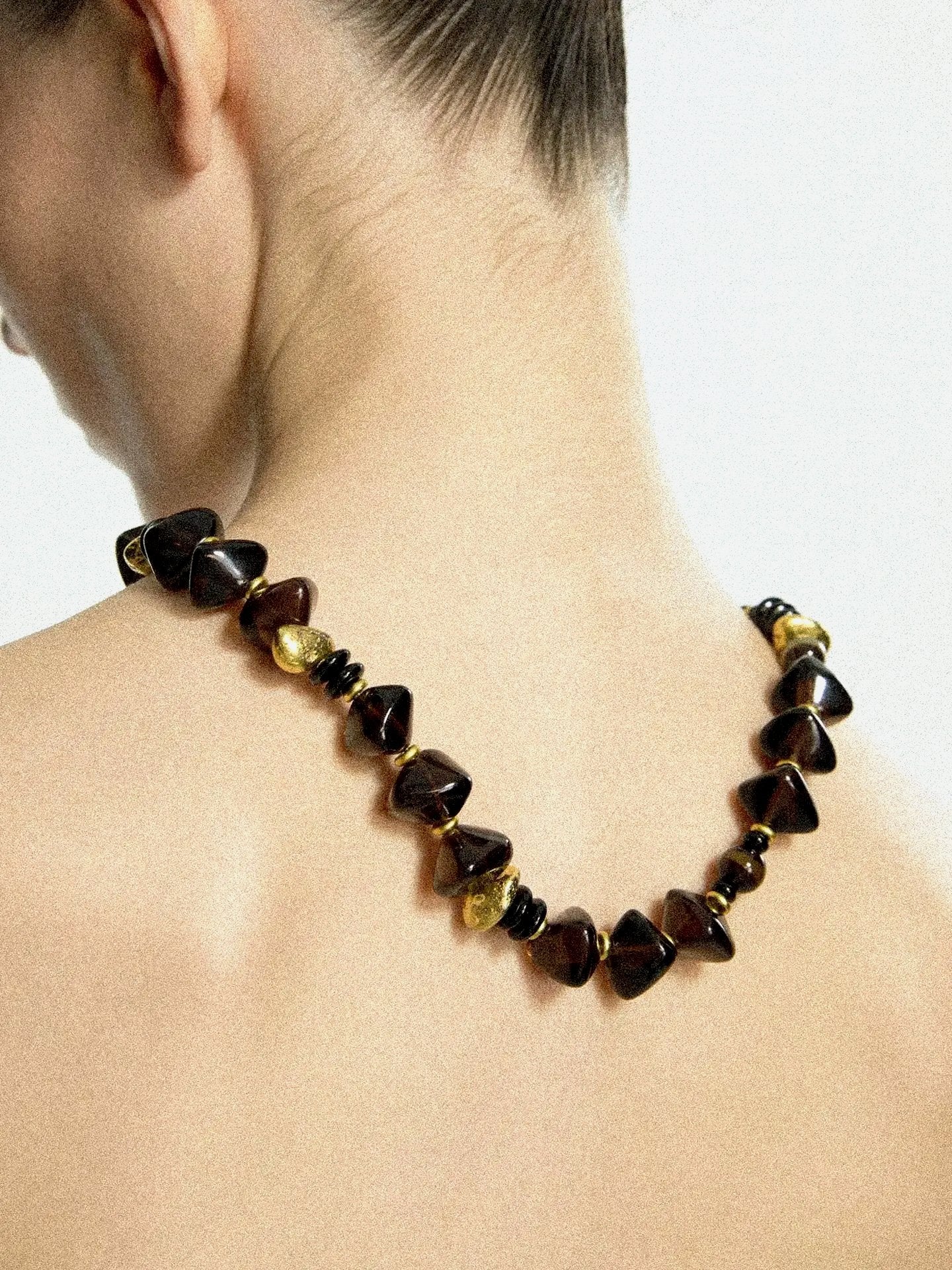  Limb MODERN GEOMETRIC BEADED NECKLACE |  TROVE & TONE