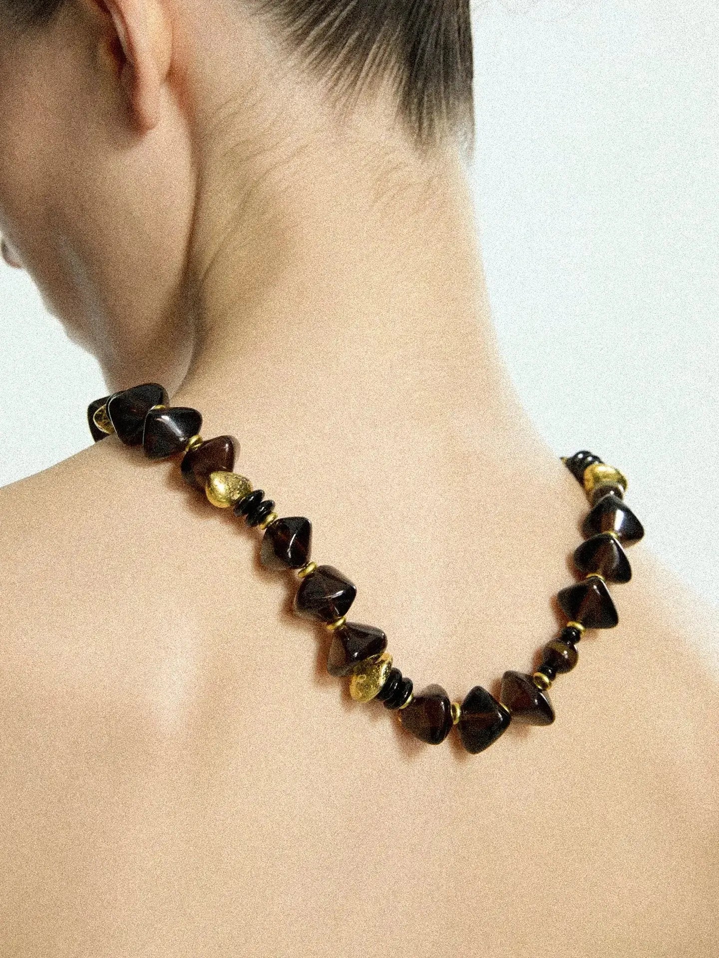  Limb MODERN GEOMETRIC BEADED NECKLACE |  TROVE & TONE