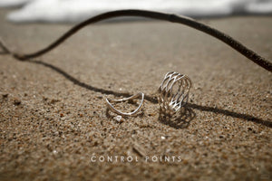 TROVE & TONE CIRCULAR GRID MESH RING  |  TROVE & TONE
