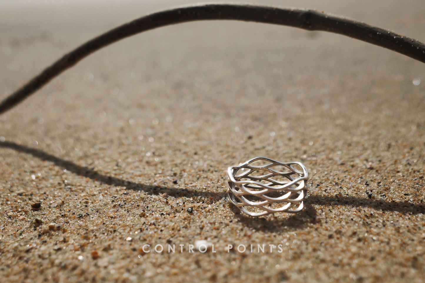 TROVE & TONE CIRCULAR GRID MESH RING  |  TROVE & TONE