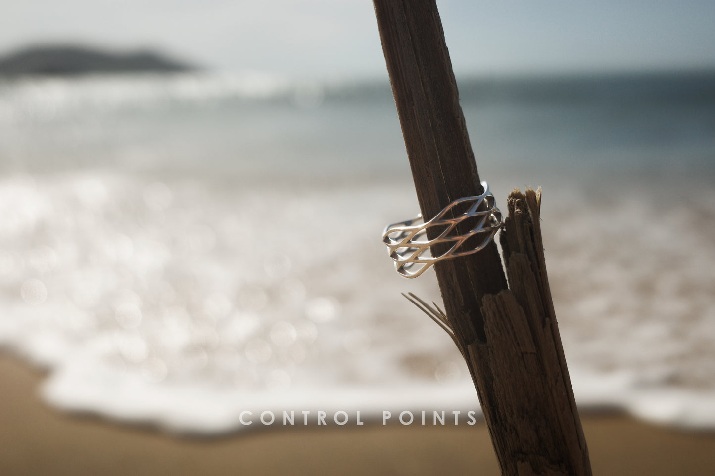 TROVE & TONE CIRCULAR GRID MESH RING  |  TROVE & TONE