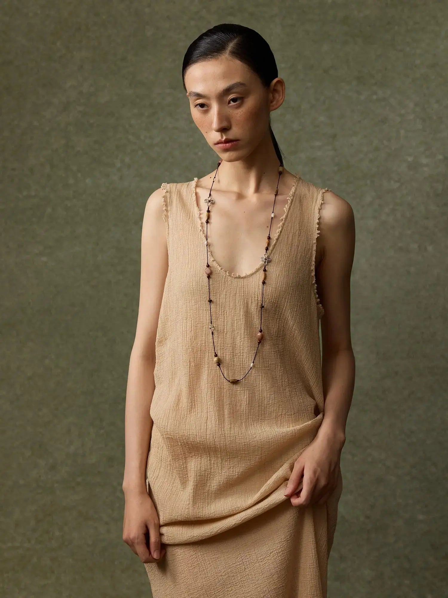  WANYEE CRAFT NATURAL STONE AGARWOOD CORD NECKLACE |  TROVE & TONE