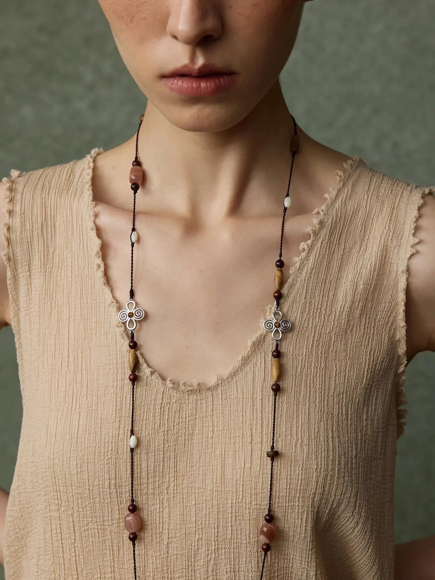  WANYEE CRAFT NATURAL STONE AGARWOOD CORD NECKLACE |  TROVE & TONE