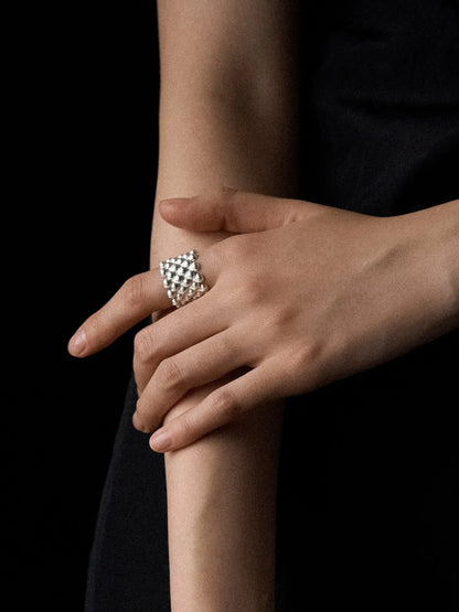  Limb OPEN INTERLACED TEXTURED WIDE BAND |  TROVE & TONE