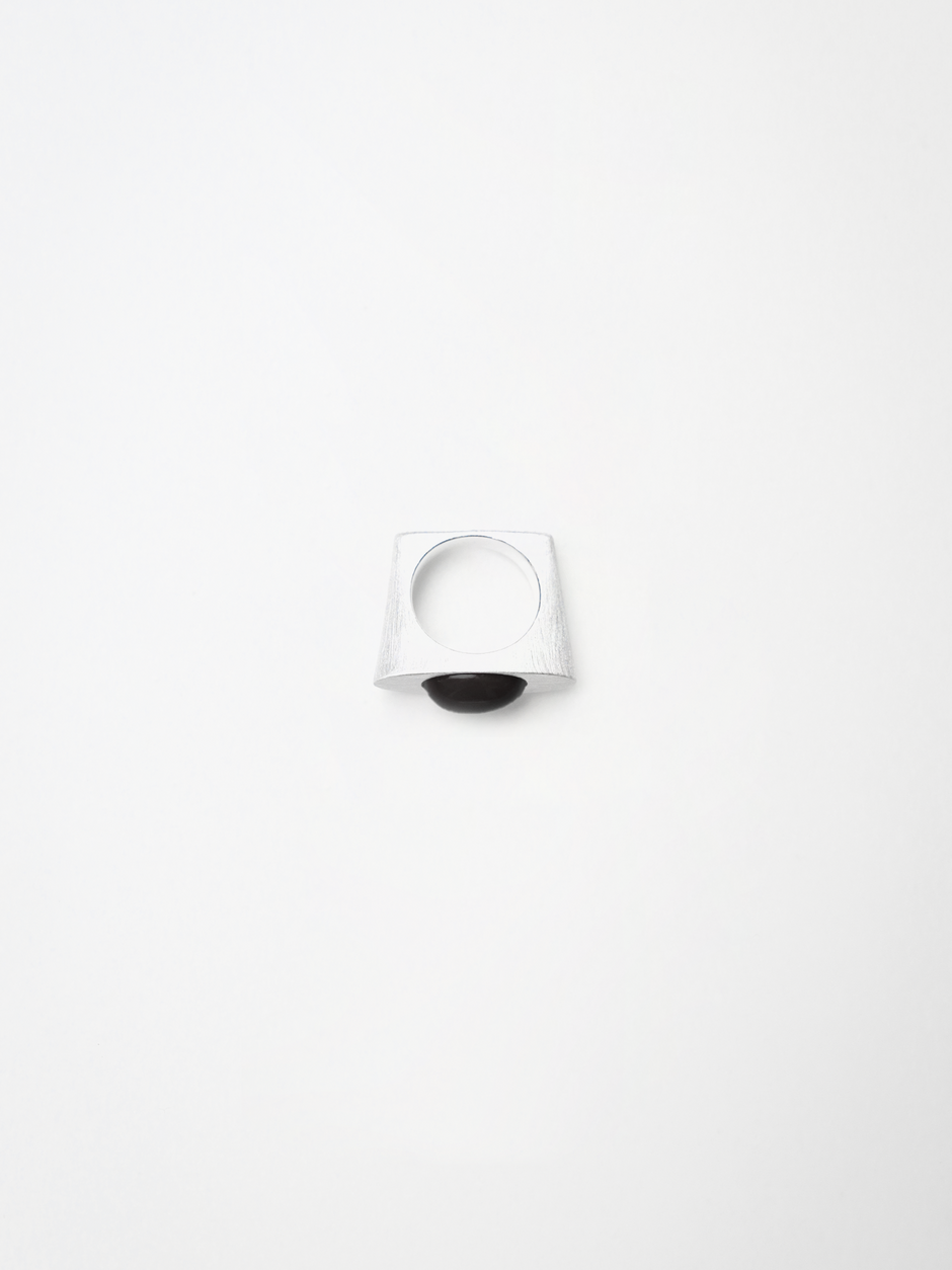  ON IISLAND OVAL OBSIDIAN PENDANT RING（副本） |  TROVE & TONE