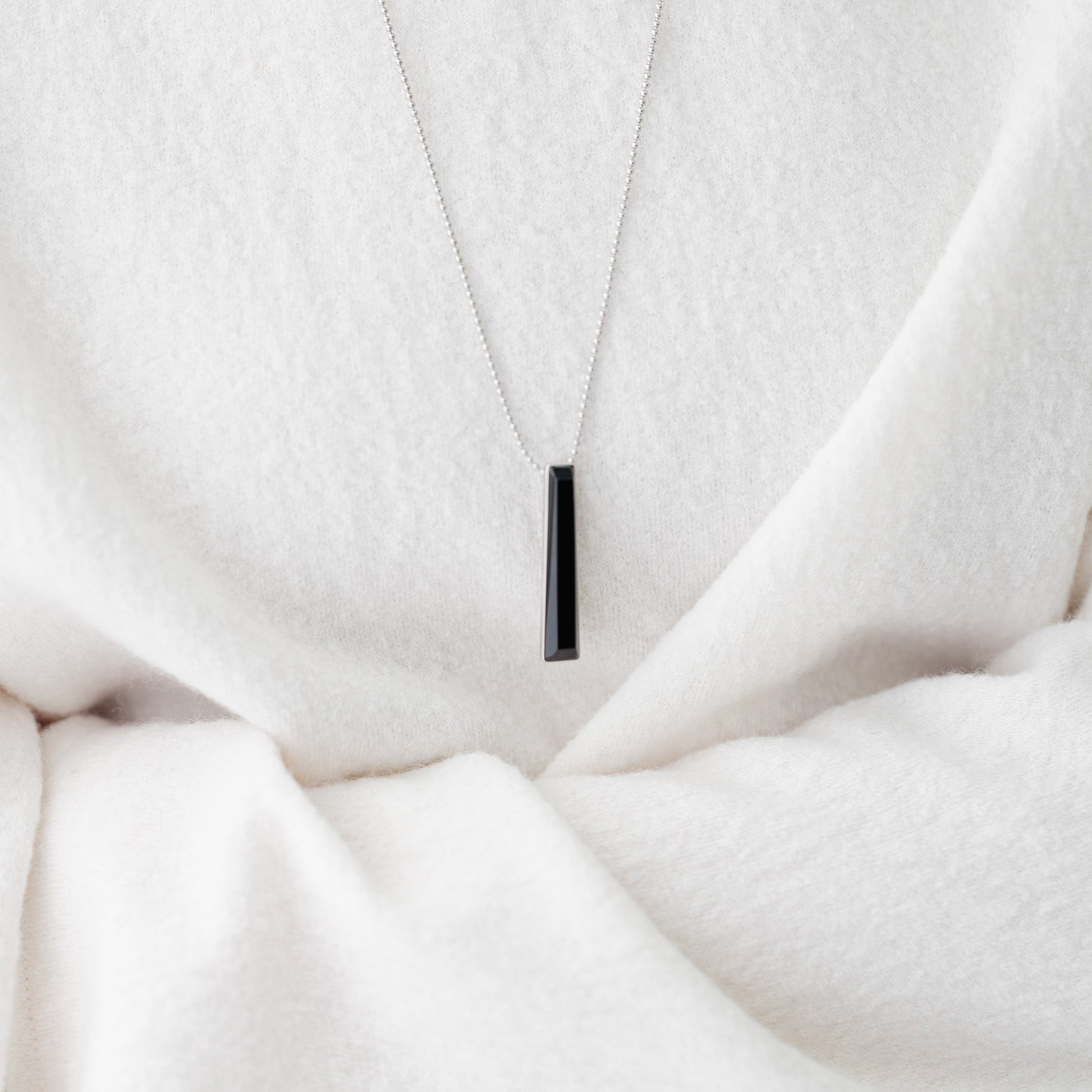  AESTH & UTIL PILLAR MULTIWAY PENDANT NECKLACE |  TROVE & TONE