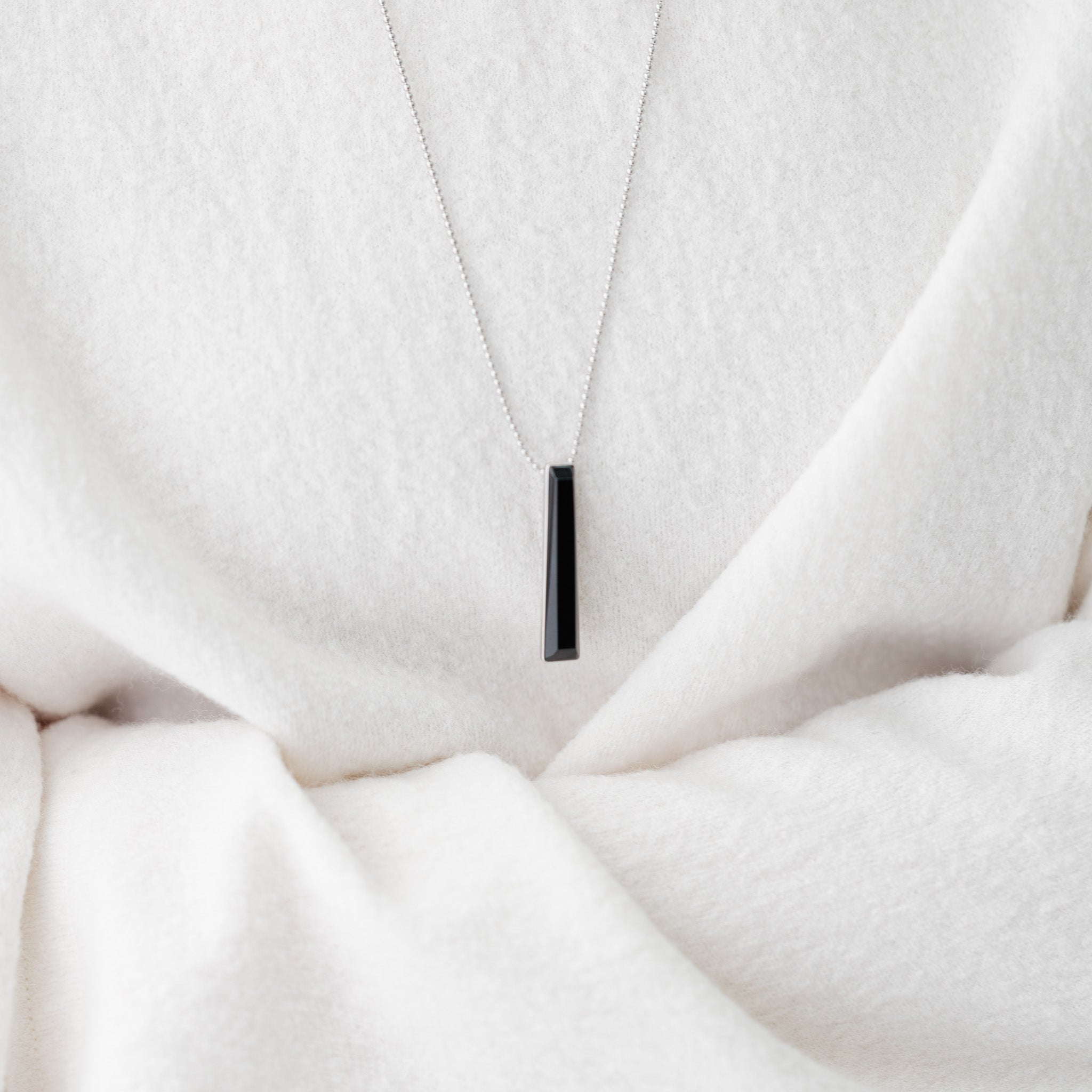  AESTH & UTIL PILLAR MULTIWAY PENDANT NECKLACE |  TROVE & TONE