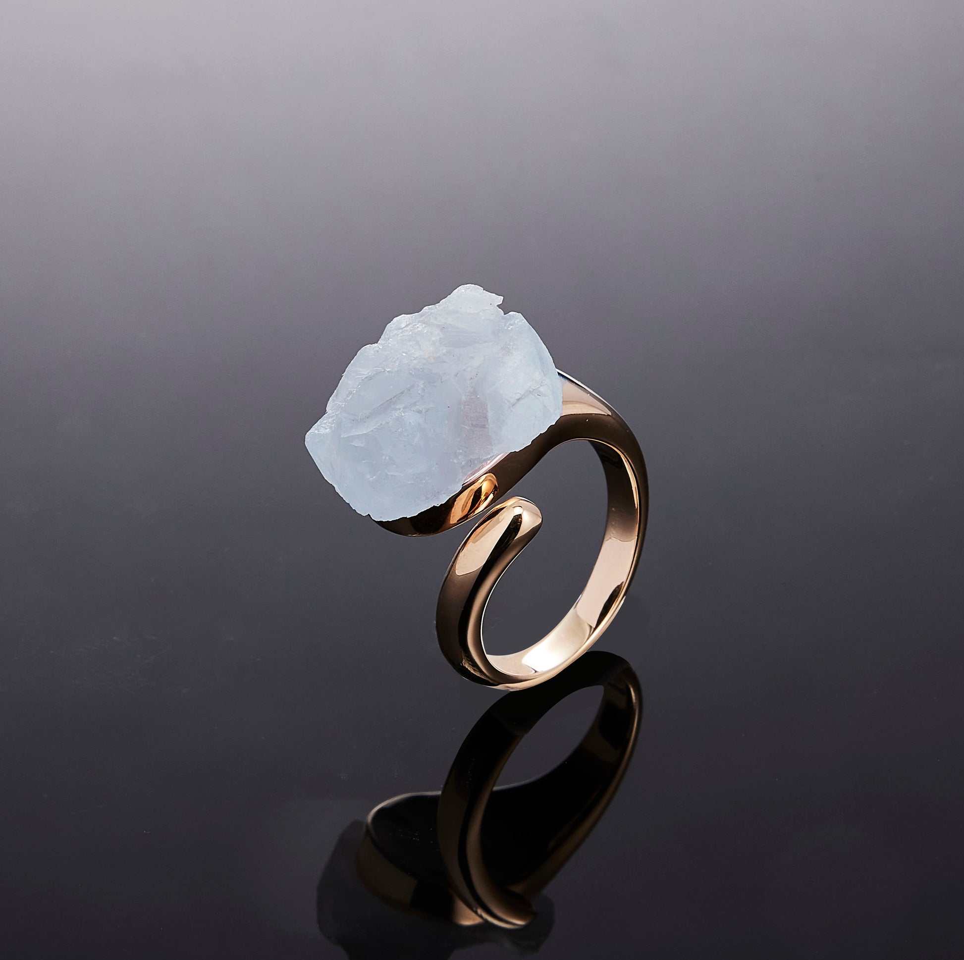 700QiBai SPIRA RAW CRYSTAL RING  |  TROVE & TONE