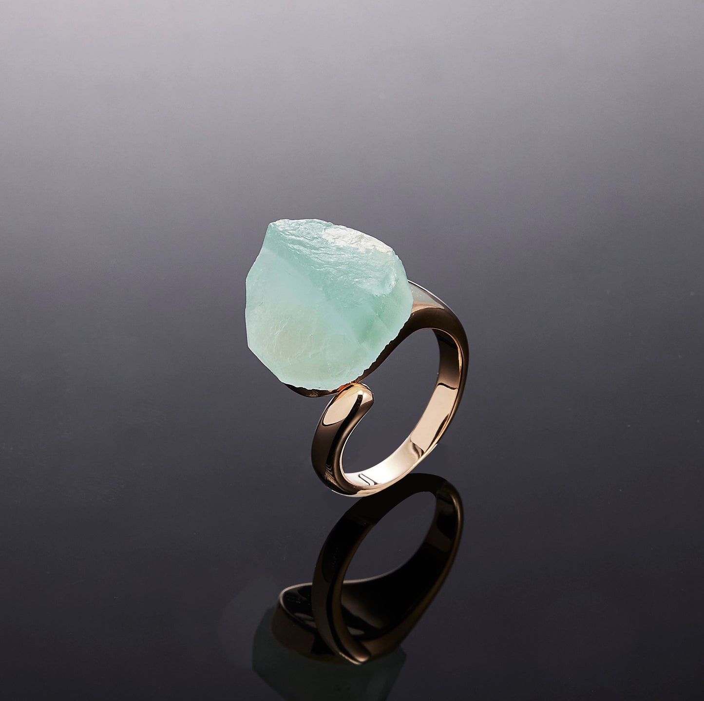 700QiBai SPIRA RAW CRYSTAL RING  |  TROVE & TONE