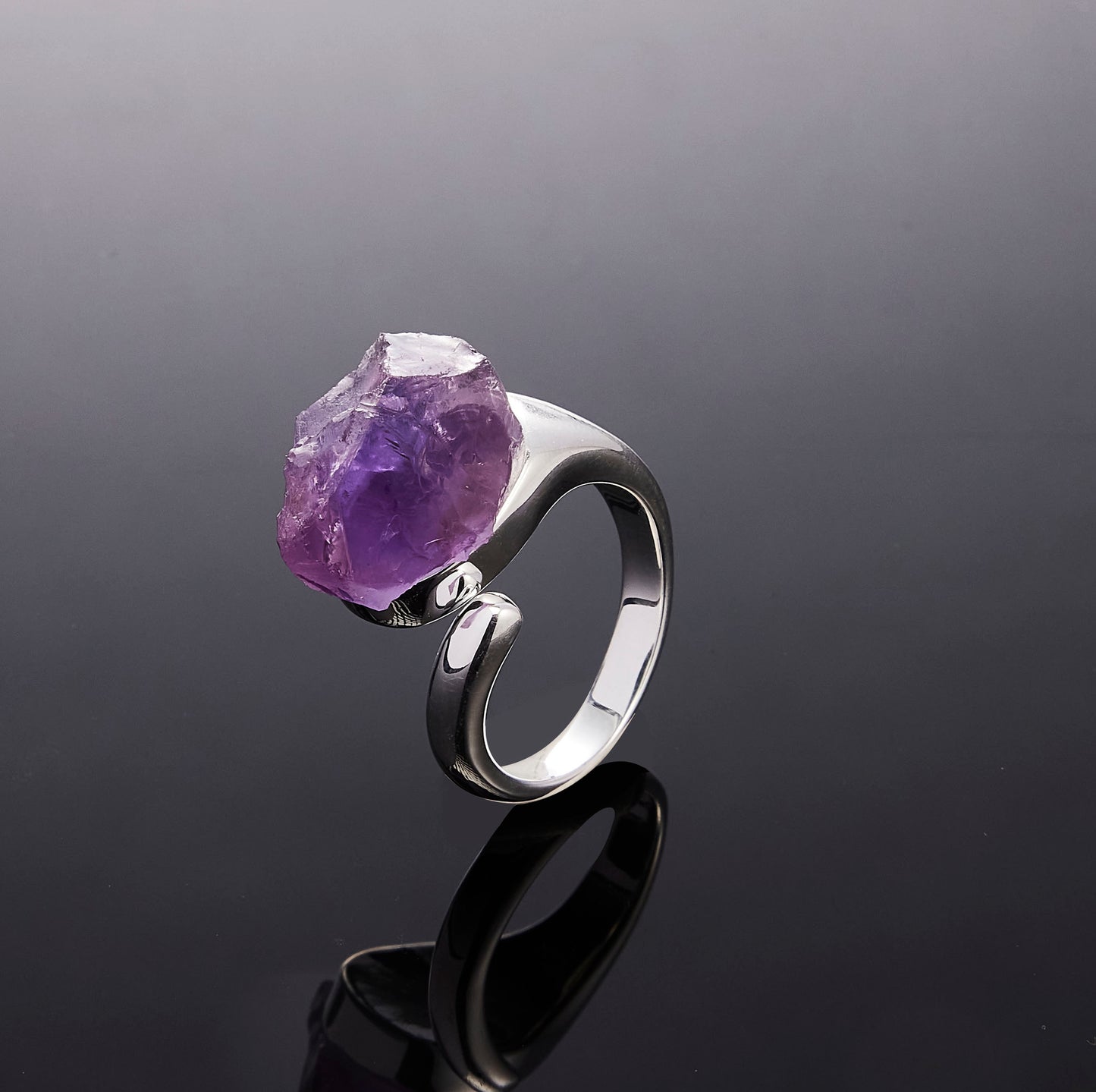 700QiBai SPIRA RAW CRYSTAL RING  |  TROVE & TONE