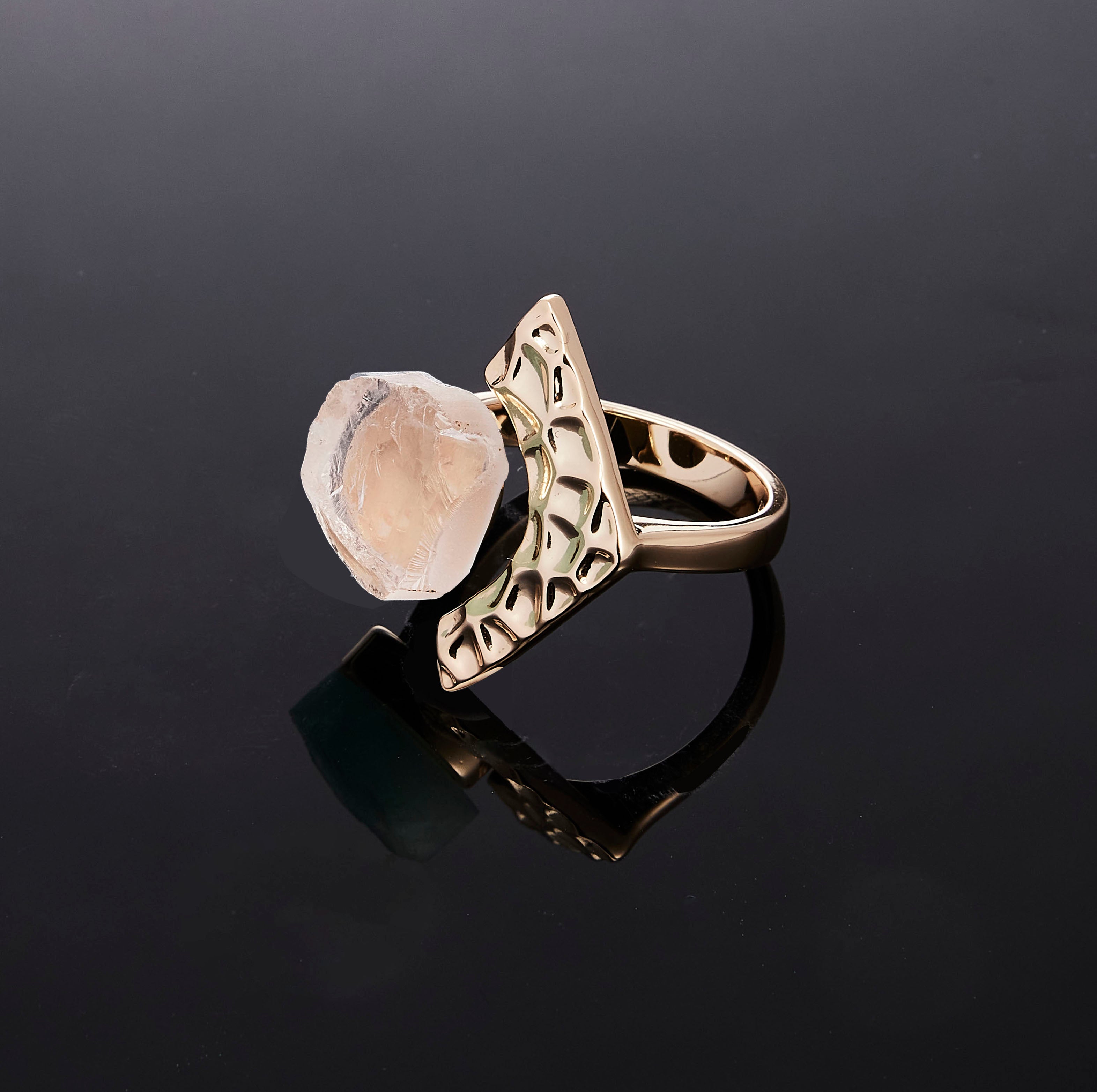 700QiBai TECTONIC BLOOM LATTICE CRYSTAL RING  |  TROVE & TONE
