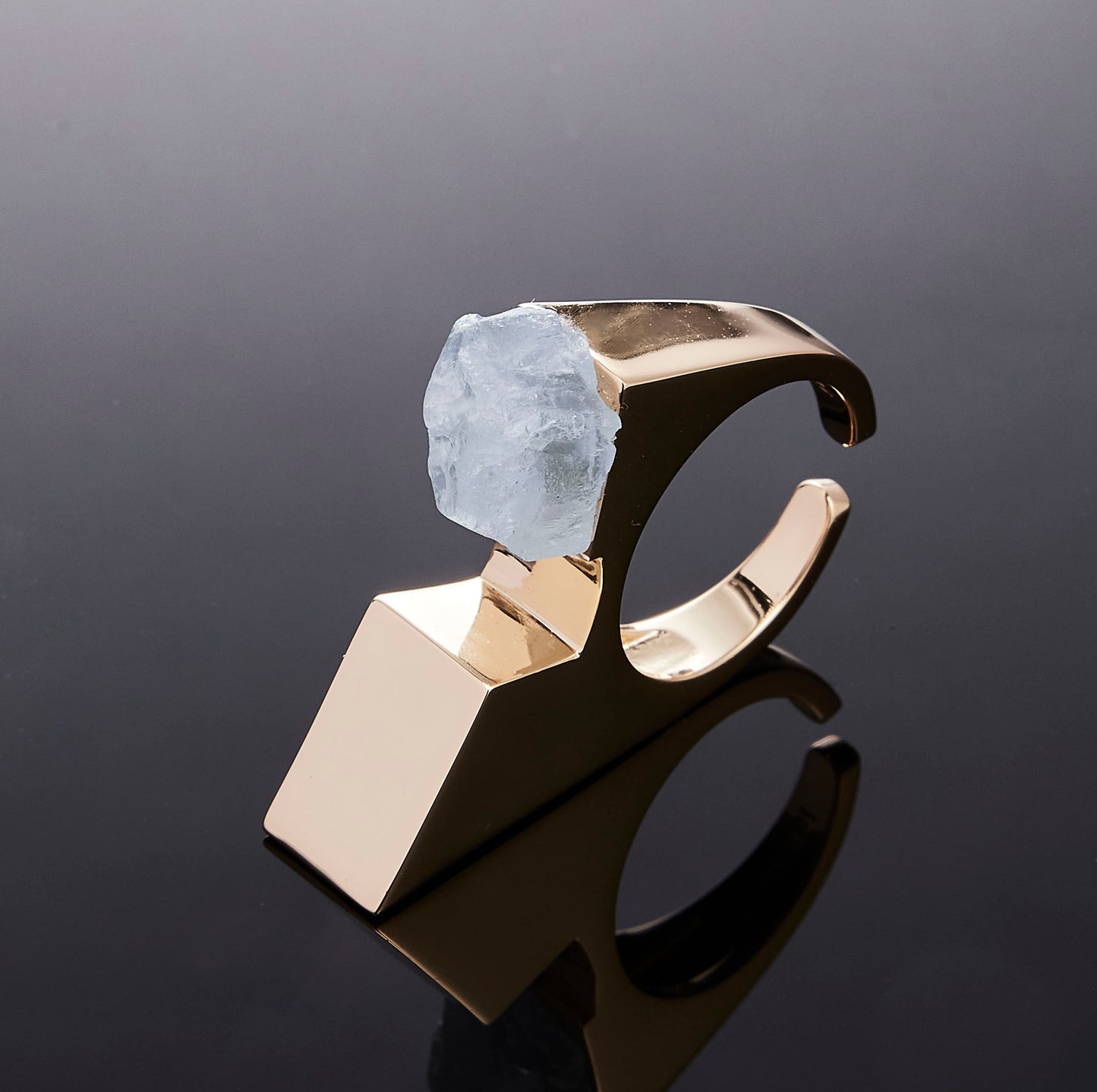 700QiBai VERTEX ARCHITECTURAL CRYSTAL RING  |  TROVE & TONE