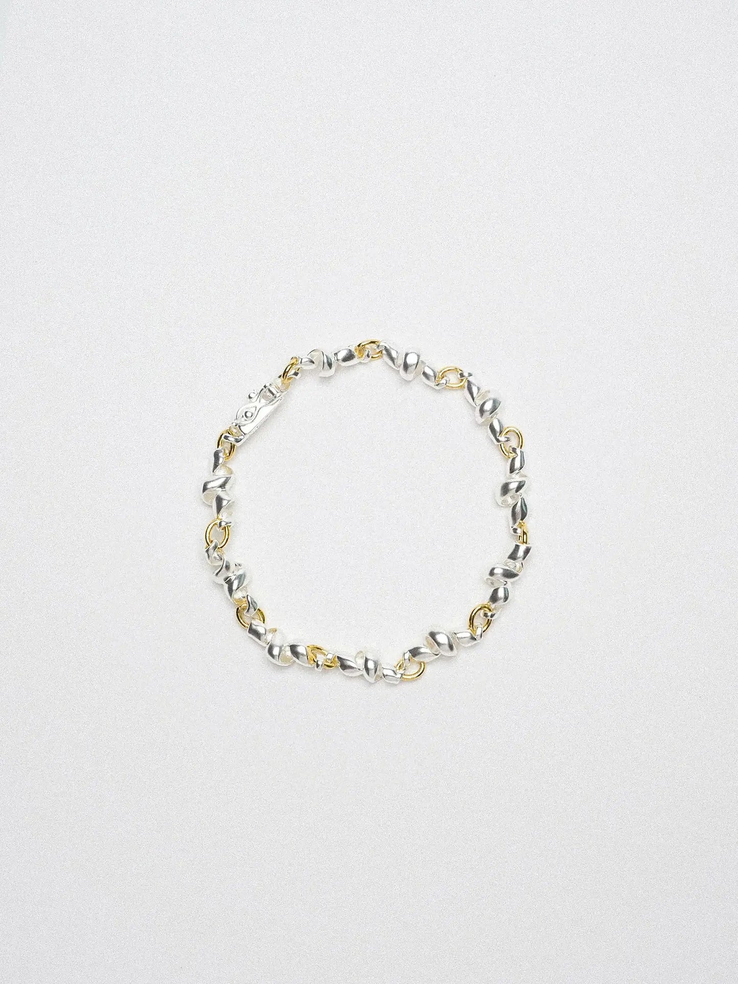  Limb TWO-TONE RIBBON CHAIN BRACELET |  TROVE & TONE