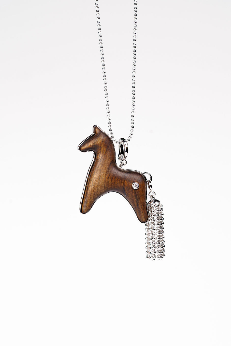  AESTH & UTIL SANDALWOOD DIVINE HORSE LONG NECKLACE |  TROVE & TONE