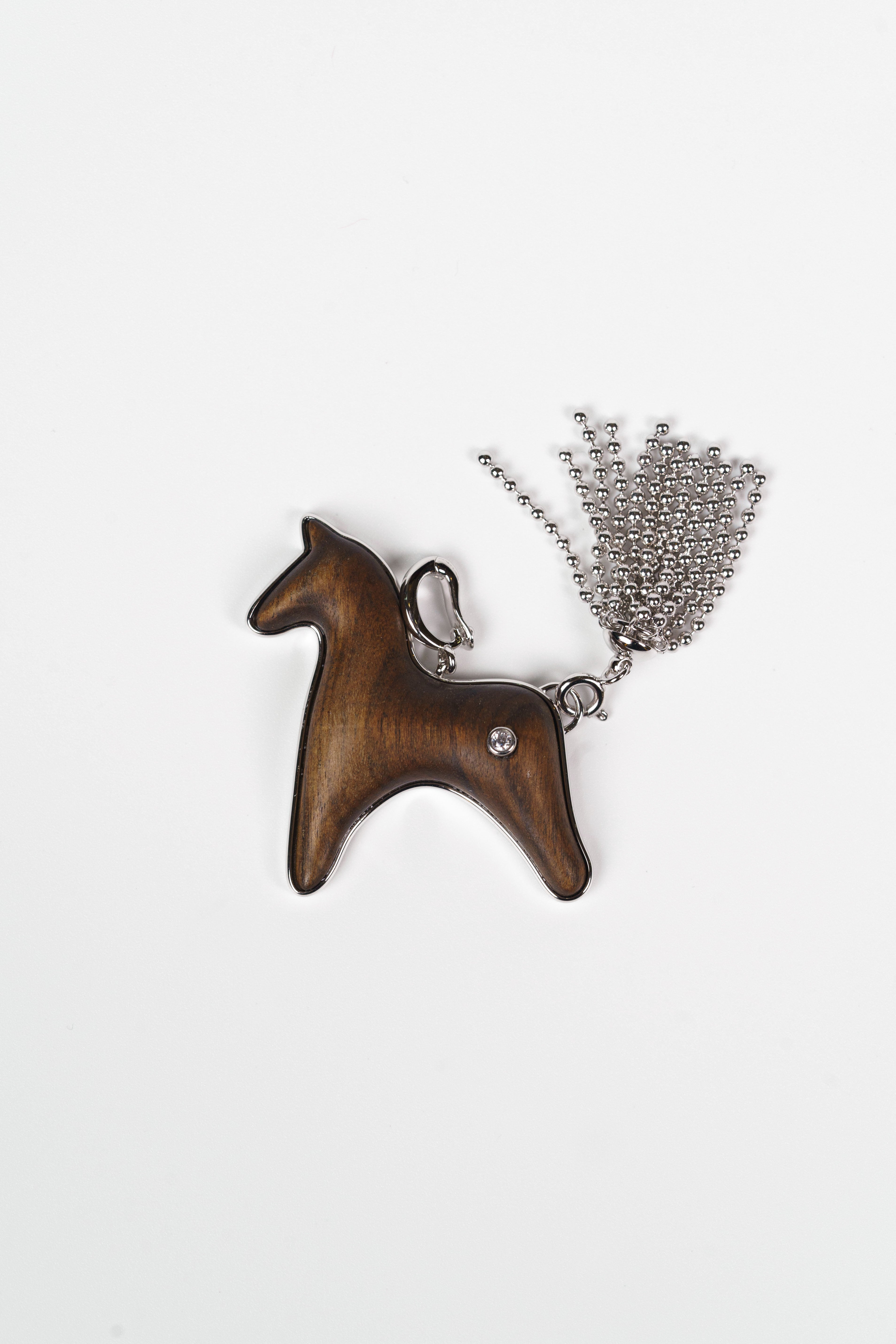  AESTH & UTIL SANDALWOOD DIVINE HORSE LONG NECKLACE |  TROVE & TONE