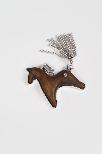  AESTH & UTIL SANDALWOOD DIVINE HORSE LONG NECKLACE |  TROVE & TONE