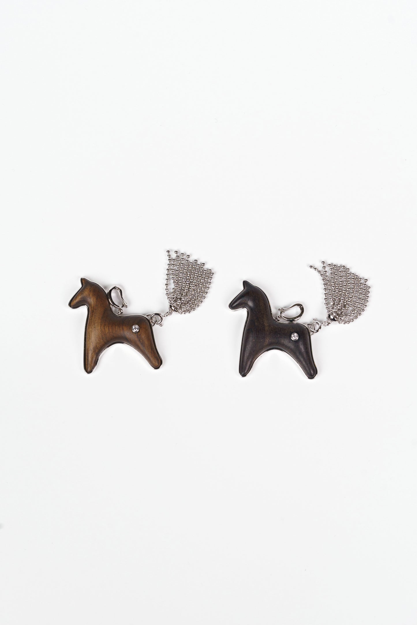  AESTH & UTIL SANDALWOOD DIVINE HORSE LONG NECKLACE |  TROVE & TONE