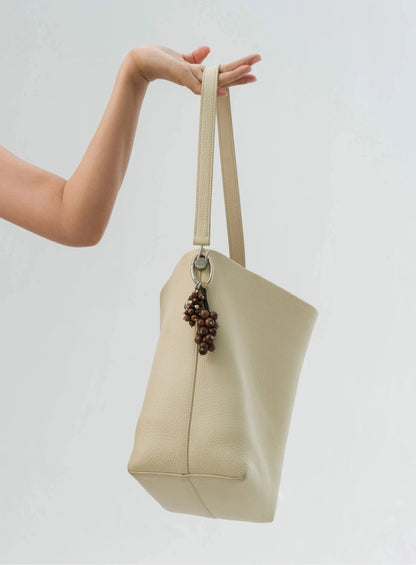  AESTH & UTIL SANDALWOOD GRAPE MULTIWAY BAG CHARM |  TROVE & TONE