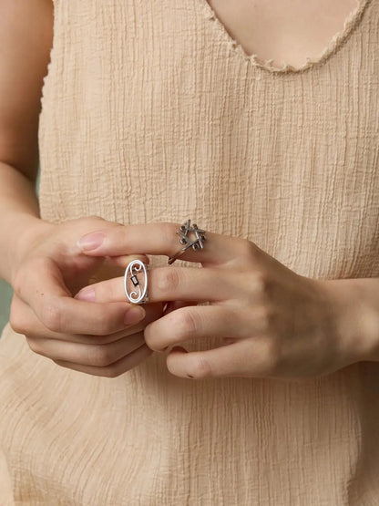  WANYEE CRAFT SCROLL PATTERN SMOKY QUARTZ RING |  TROVE & TONE