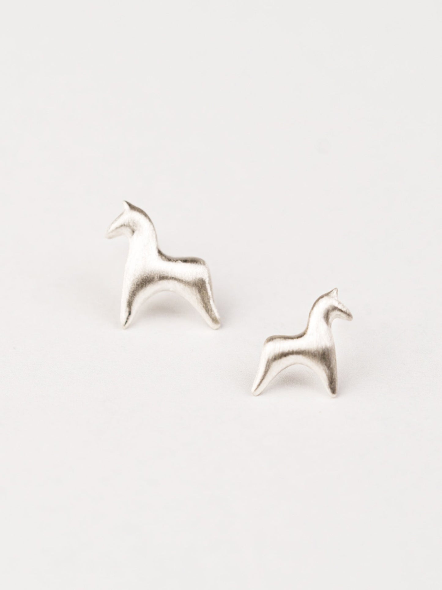  AESTH & UTIL SILVER DOUBLE PONY STUD EARRINGS |  TROVE & TONE