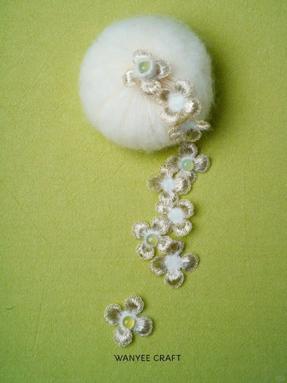  WANYEE CRAFT WIRE CROCHET FLORAL SERPENTINE JADE RING |  TROVE & TONE