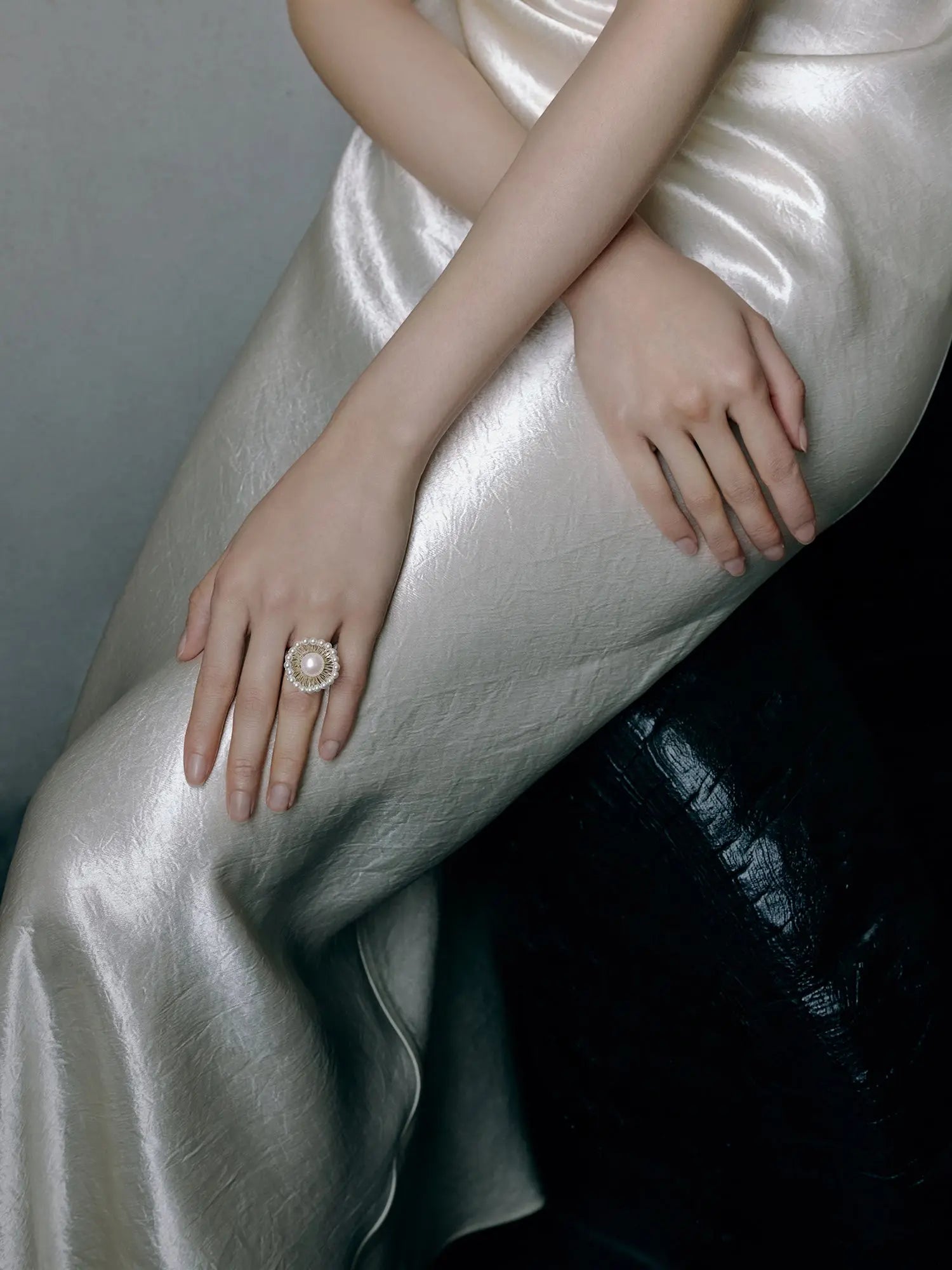  WANYEE CRAFT SILVER WIRE PEARL BLOOM OPEN RING |  TROVE & TONE