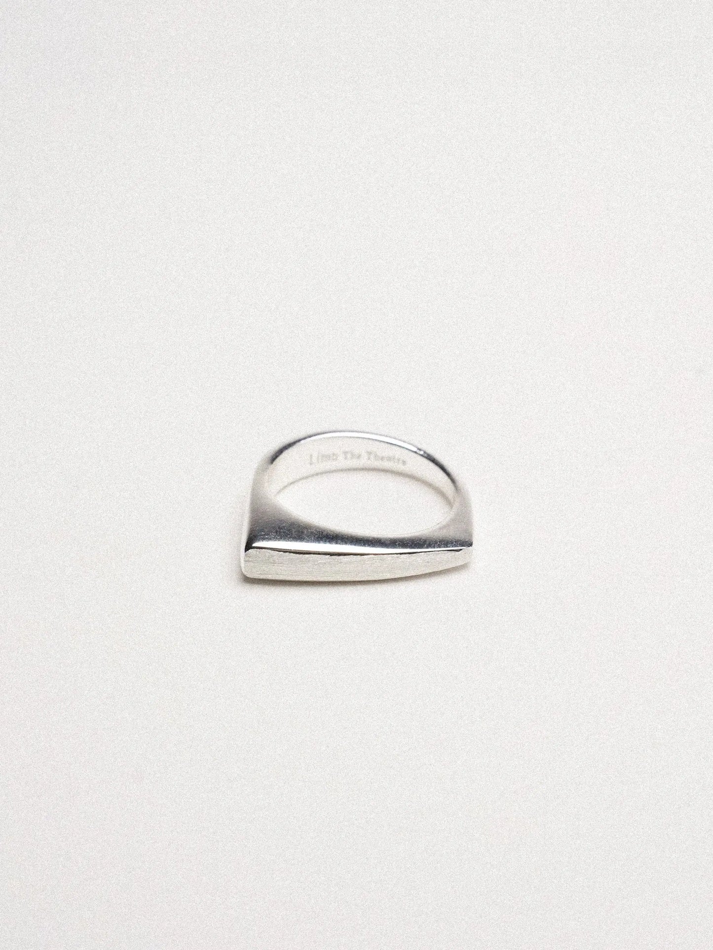  Limb SINGLE-LAYER SCULPTURAL RING |  TROVE & TONE