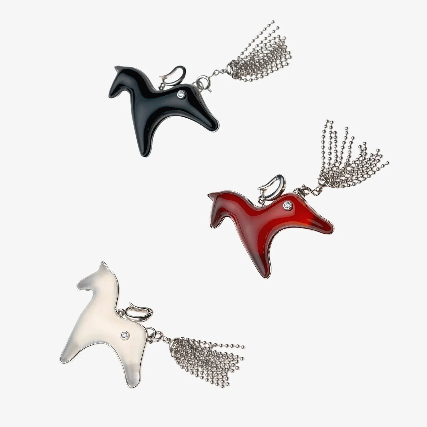 AESTH & UTIL WHITE CHALCEDONY DIVINE HORSE LONG NECKLACE |  TROVE & TONE