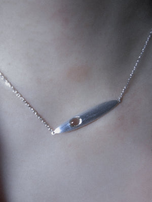 ON IISLAND CONVERTIBLE OVAL GEMSTONE CHAIN |  TROVE & TONE