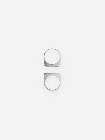 ON IISLAND CAPSULE COUPLE RING  |  TROVE & TONE